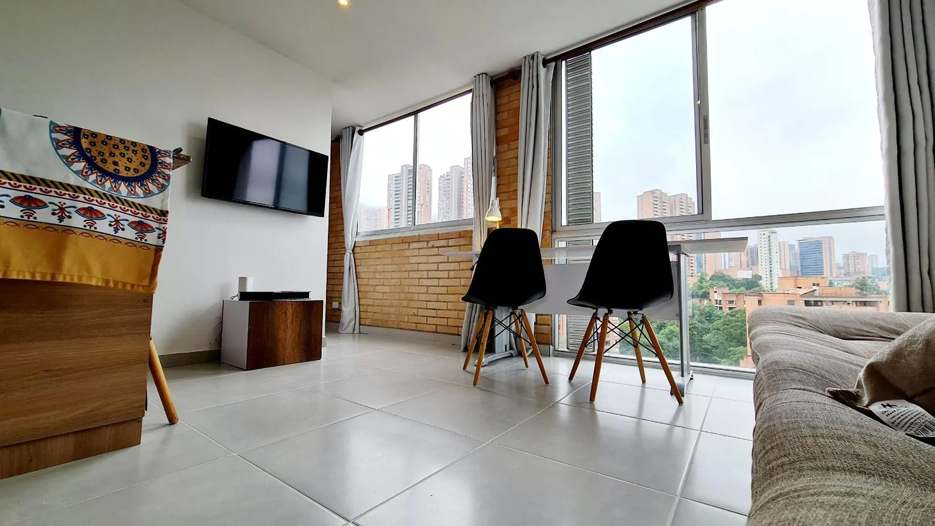 Acogedor Loft Cerca De Zona Rosa Y Malls Medellín