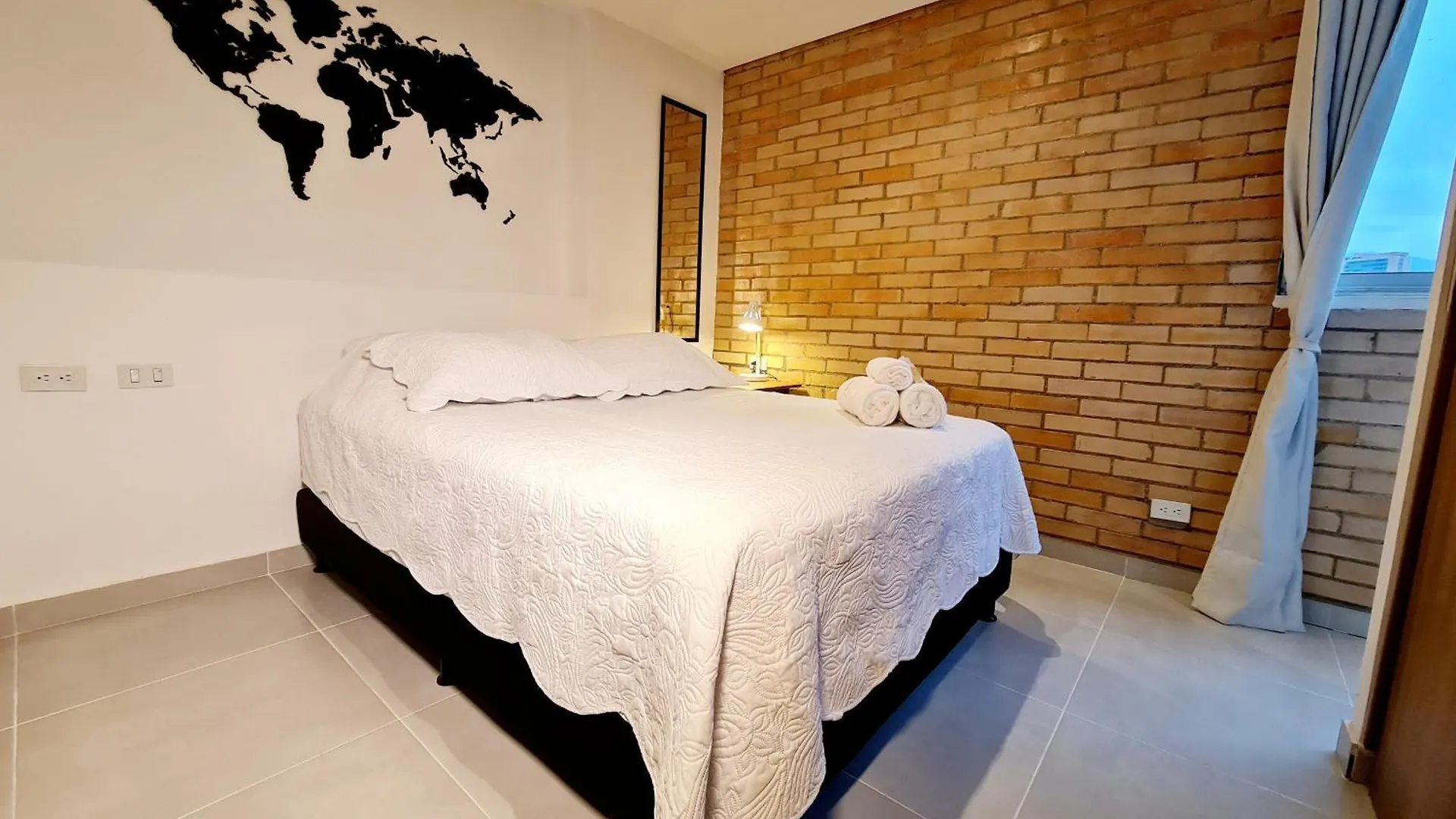 Acogedor Loft Cerca De Zona Rosa Y Malls Medellín 0*,
