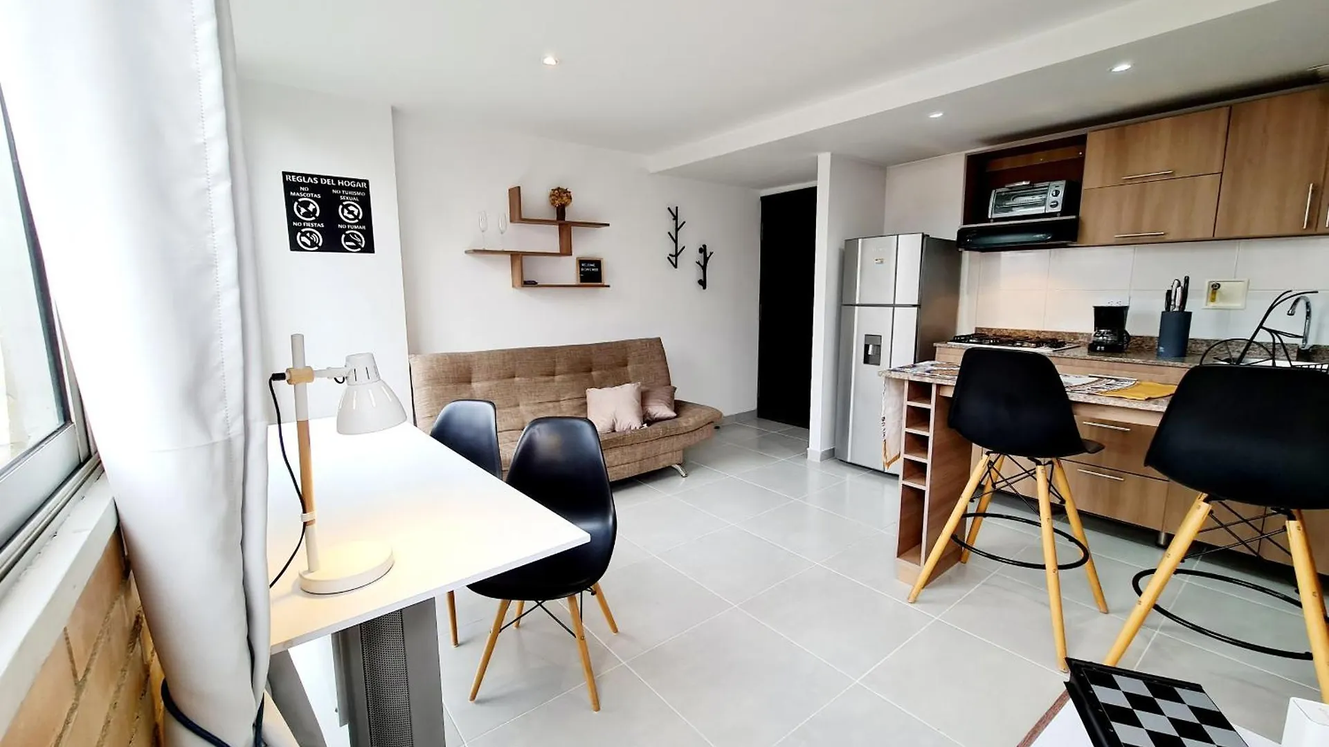 Daire Acogedor Loft Cerca De Zona Rosa Y Malls Medellín